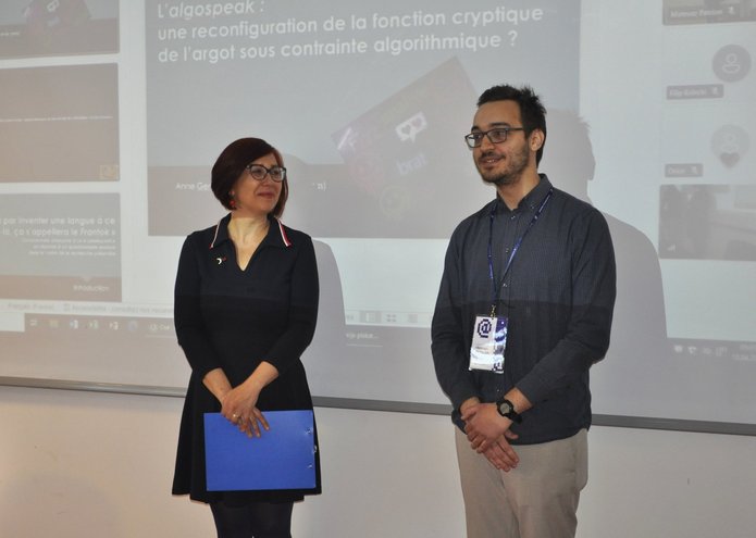 dr hab. Agnieszka Woch prof. UŁ i Mateusz Patalan na konferencji „Langue et Culture sur l'Internet”